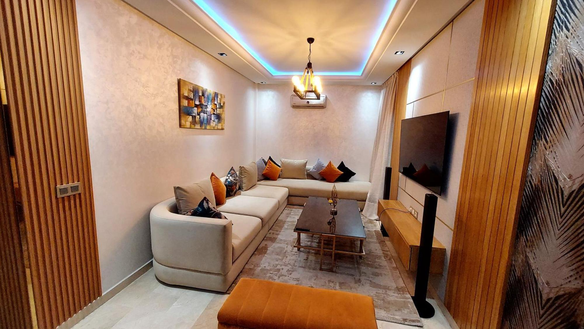 luxury apartment of 80m2 , 1minute from hassan2 mosquè from family , pour famille , INTERDIT COUPLES ARAABIC NON MARIÉ, FORBIDDEN UNMARRIED ARAABIC COUPLES Casa Blanca Exterior foto